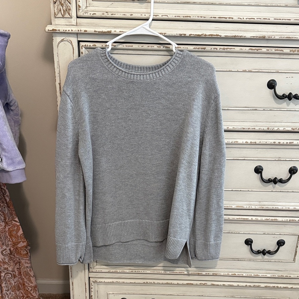 Ella Moss Light Gray Women's Crew Neck Sweater